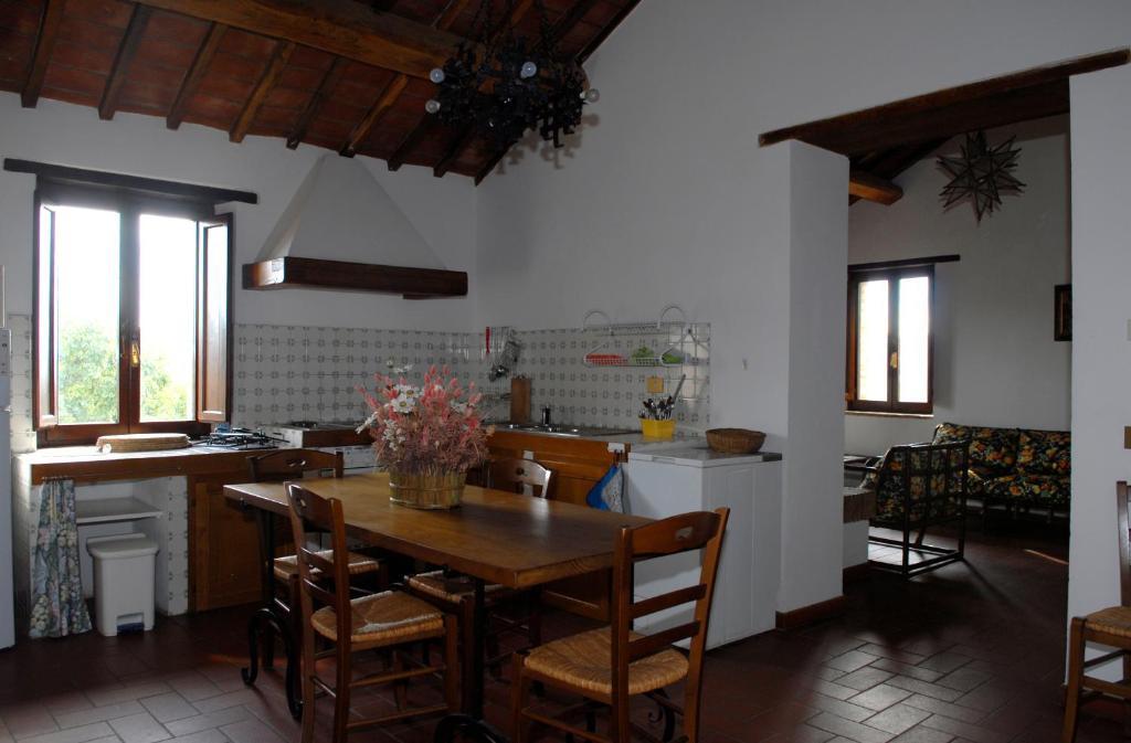 Podere Monte Petreto San Savino  Room photo