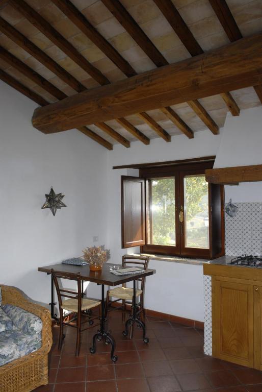 Podere Monte Petreto San Savino  Room photo